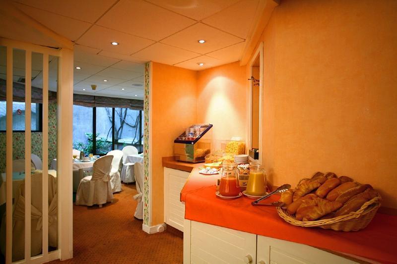 Hotel Fertel Etoile Parigi Esterno foto